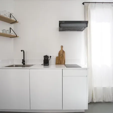 Centre D'antibes - 2 Chambres Avec Parking *